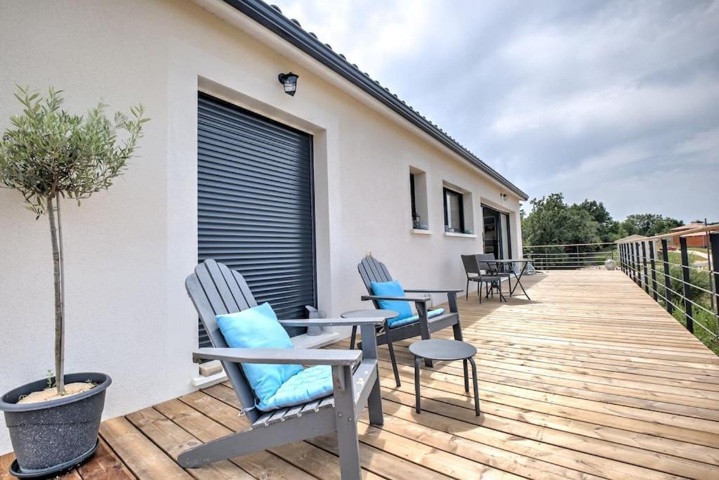 L'Elegante Confort, Clim & Vue Imprenable Bassillac Exterior foto